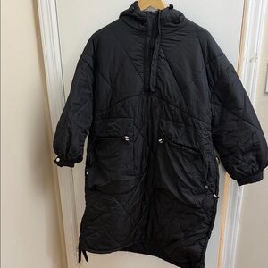 Women's Black Quilted Ski Jacket